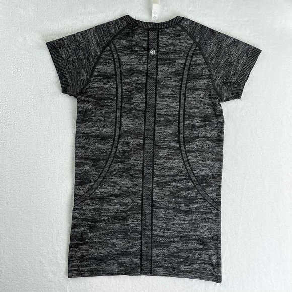 Lululemon Swifly Tech Short-Sleeve Shirt - 6 - Picture 3 of 7